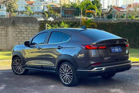 FIAT FASTBACK 1.0 TURBO 200 FLEX IMPETUS CVT FIAT FASTBACK 1.0 TURBO 200 FLEX IMPETUS CVT